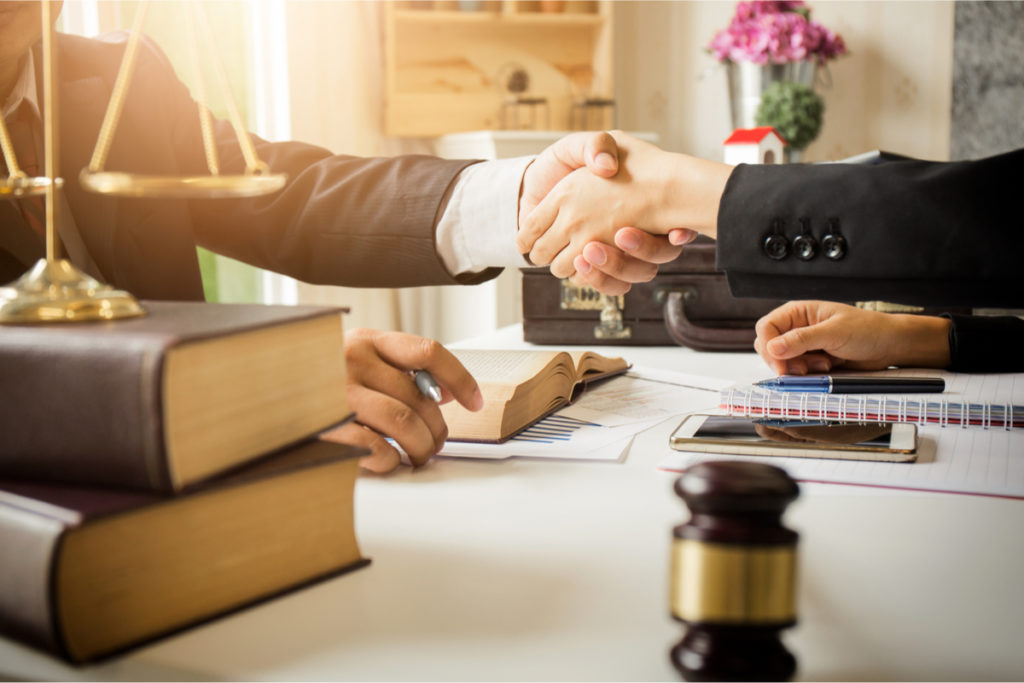 Wills vs. Trusts: Comparative Analysis